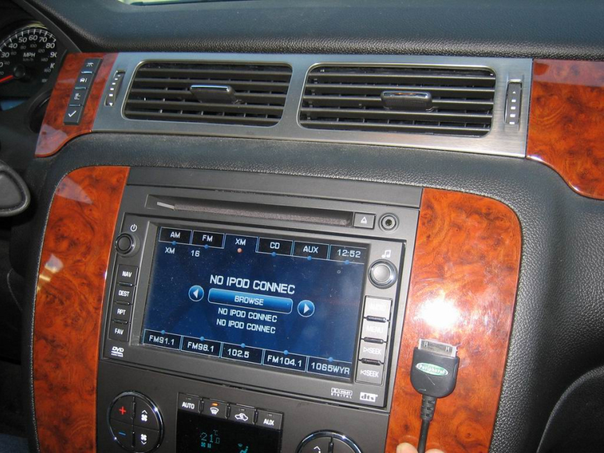 Εγκατάσταση Interface για Ipod σε  Chevrolet Suburban