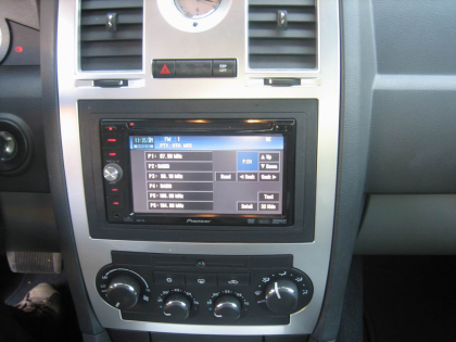 Εγκατάσταση 2Din Pioneer οθόνης σε Chrysler 300C