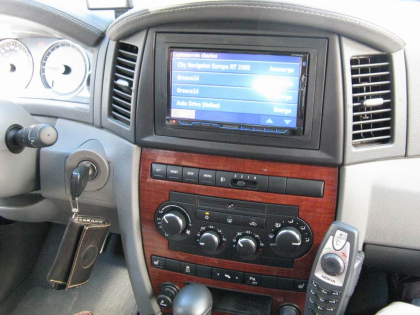Εγκατάσταση οθόνης 2Din Kenwood σε Jeep Grand Cherokee