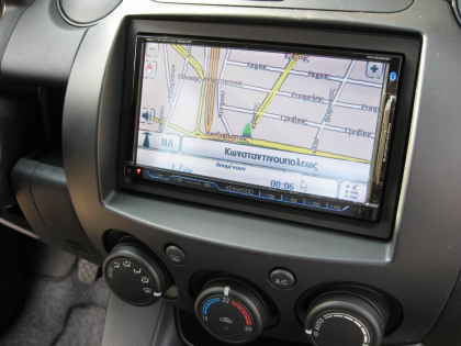 Εγκατάσταση οθόνης 2Din Kenwood σε Mazda 2