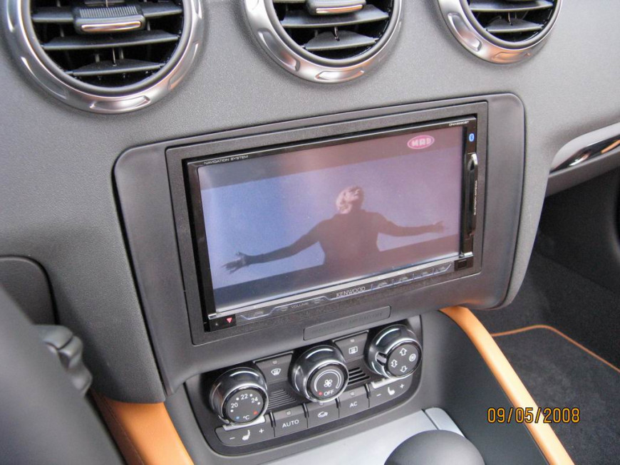 Εγκατάσταση οθόνης 2Din Kenwood σε Audi TT