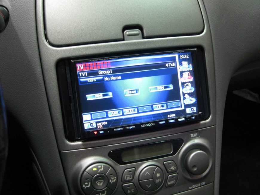 Εγκατάσταση οθόνης 2Din Kenwood σε Toyota Celica