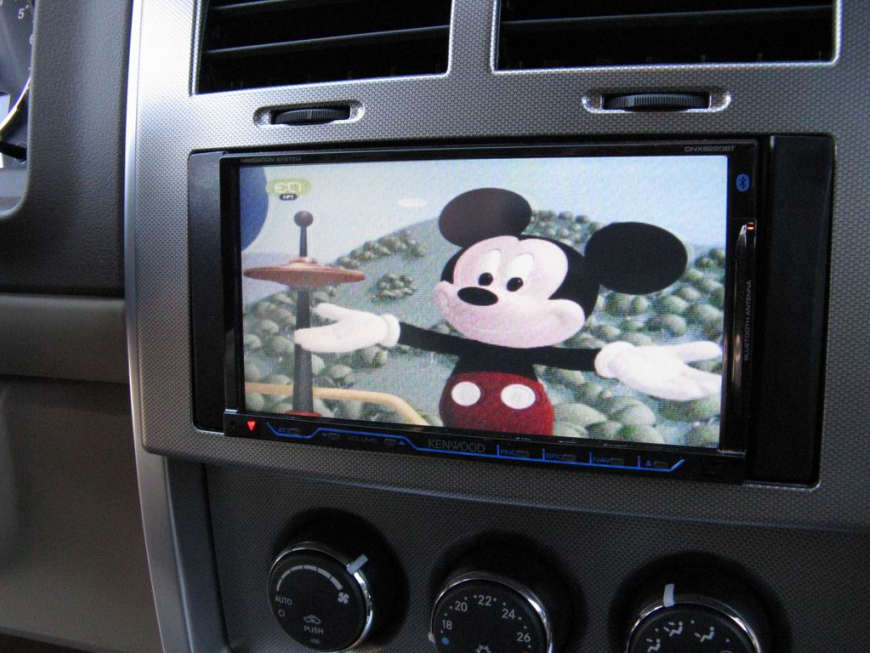 Εγκατάσταση οθόνης 2Din Kenwood σε Jeep Cherokee 2008