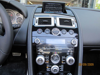 Εγκατάσταση Laser Jammer Blinder σε Aston Martin Vantage DB9 (MX45)