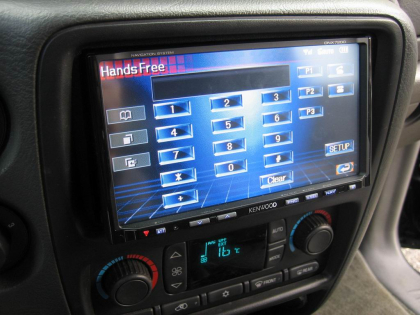 Εγκατάσταση οθόνης Kenwood σε Chevrolet Trail Blazer