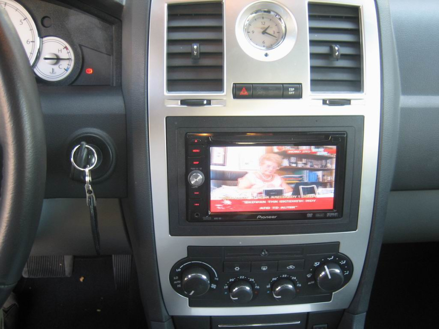 Εγκατάσταση 2Din Pioneer οθόνης σε Chrysler 300C