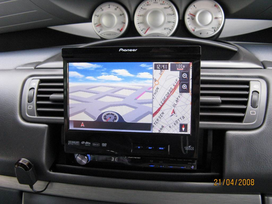 Εγκατάσταση οθόνης Pioneer σε Citroen C8