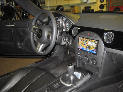 Εγκατάσταση οθόνης 2Din Kenwood σε Mazda Miata MX5