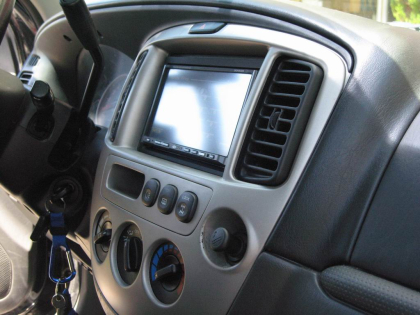 Εγκατάσταση οθόνης 2Din Kenwood σε  Mazda Tribute