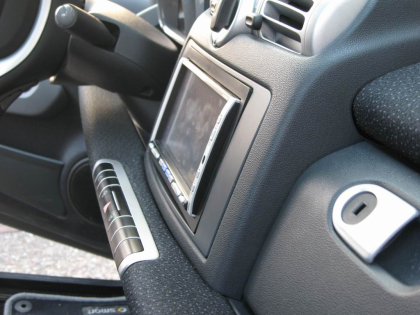 Εγκατάσταση οθόνης 2Din Clarion σε Smart ForTwo