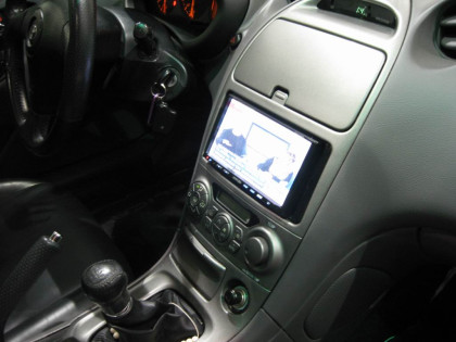 Εγκατάσταση οθόνης 2Din Kenwood σε Toyota Celica
