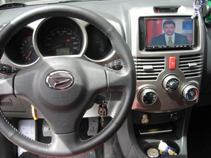 Εγκατάσταση οθόνης 2Din Kenwood σε Daihatsu Terios