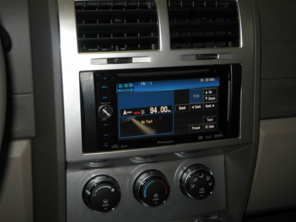 Εγκατάσταση οθόνης 2Din Pioneer σε Dodge Nitro