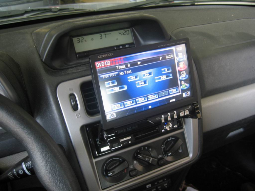 Εγκατάσταση οθόνης 1Din Kenwood σε Mitsubishi Pinin.