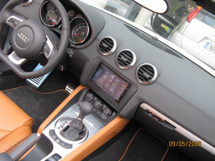 Εγκατάσταση οθόνης 2Din Kenwood σε Audi TT