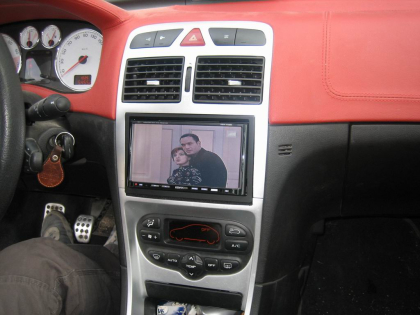 Εγκατάσταση οθόνης 2Din Kenwood σε Peugeot 307