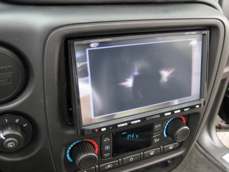 Εγκατάσταση οθόνης Kenwood σε Chevrolet TrailBlazer SS