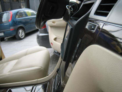 Εγκατάσταση 2Din Kenwood οθόνης σε Cadillac Escalade