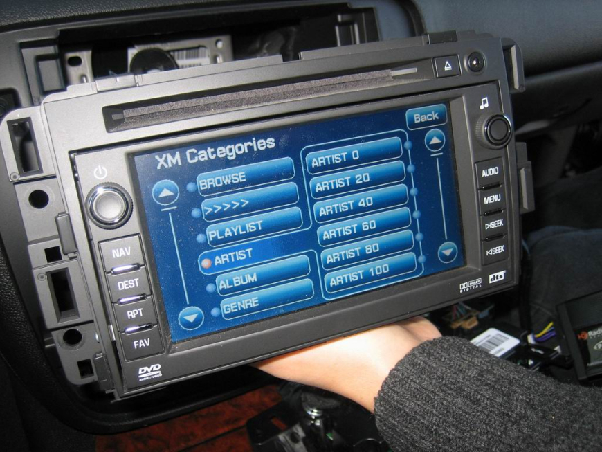 Εγκατάσταση Interface για Ipod σε  Chevrolet Suburban