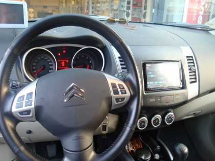 Εγκατάσταση οθόνης Kenwood σε Citroen C-Crosser