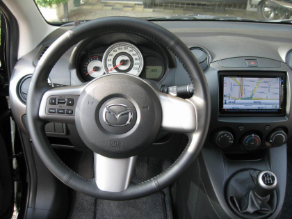 Εγκατάσταση οθόνης 2Din Kenwood σε Mazda 2