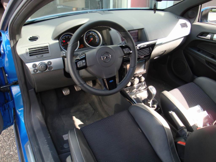 Εγκατάσταση οθόνης 2Din Pioneer σε Opel Astra OPC