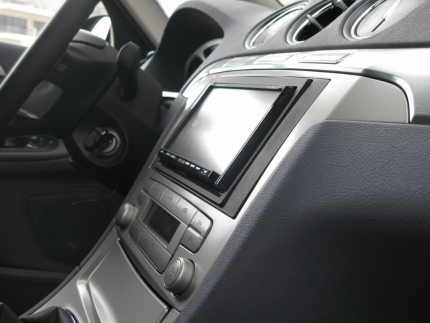 Εγκατάσταση οθόνης 2Din Kenwood σε Ford S-Max