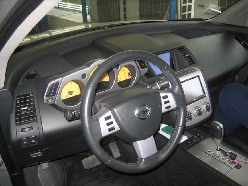 Εγκατάσταση οθόνης 2Din Pioneer σε Nissan Murano