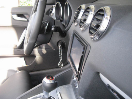 Εγκατάσταση οθόνης 2Din Kenwood σε Audi TT S