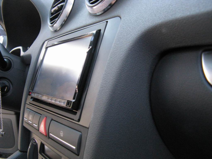 Εγκατάσταση οθόνης 2Din Kenwood σε Audi S3