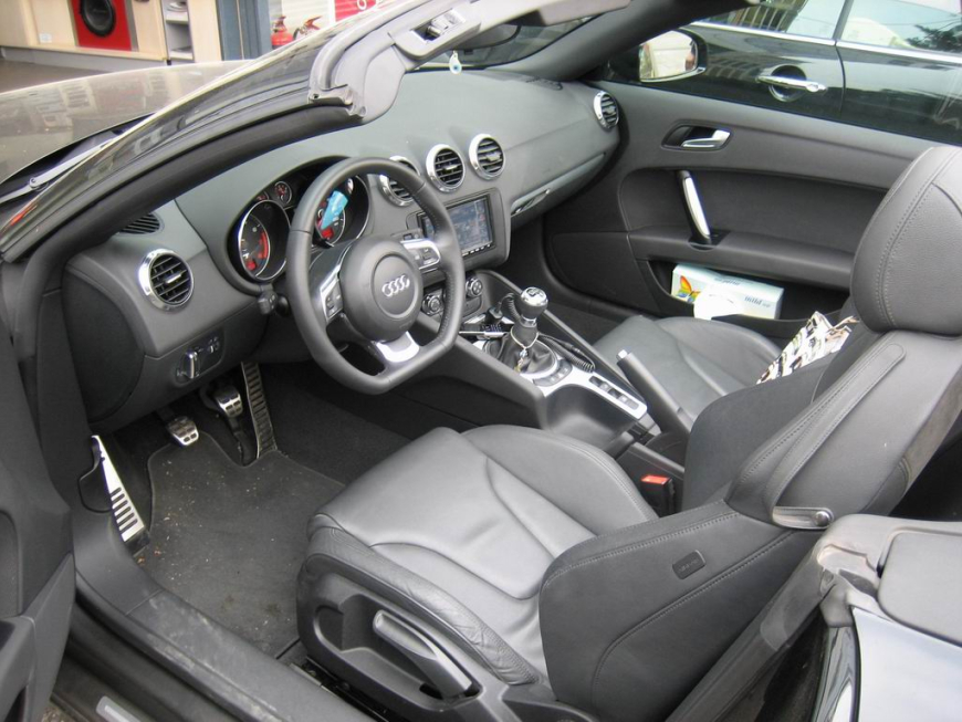 Εγκατάσταση οθόνης 2Din Kenwood σε Audi TT