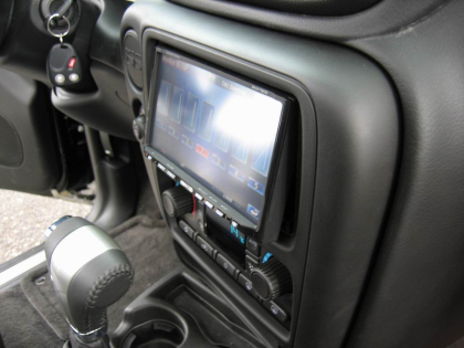 Εγκατάσταση οθόνης Kenwood σε Chevrolet TrailBlazer SS