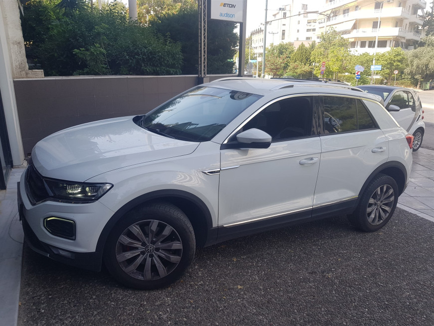 Εγκατάσταση Electric Tailgate και εργοστασιακής κάμερας οπισθοπορείας σε VW T-Roc 