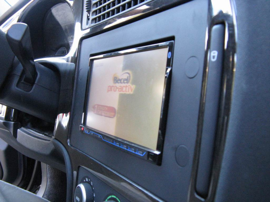 Εγκατάσταση 2DIN Kenwood Οθόνης σε Saab 9.5