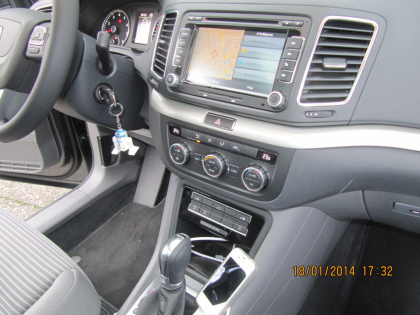 Εγκατάσταση οθόνης LM σε Seat Alhambra 2014