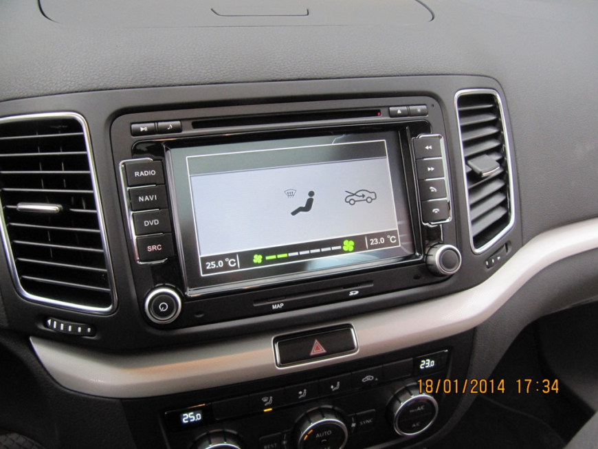 Εγκατάσταση οθόνης LM σε Seat Alhambra 2014