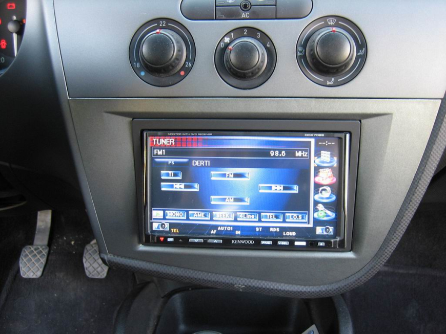 Εγκατάσταση οθόνης 2Din Kenwood σε Seat Leon