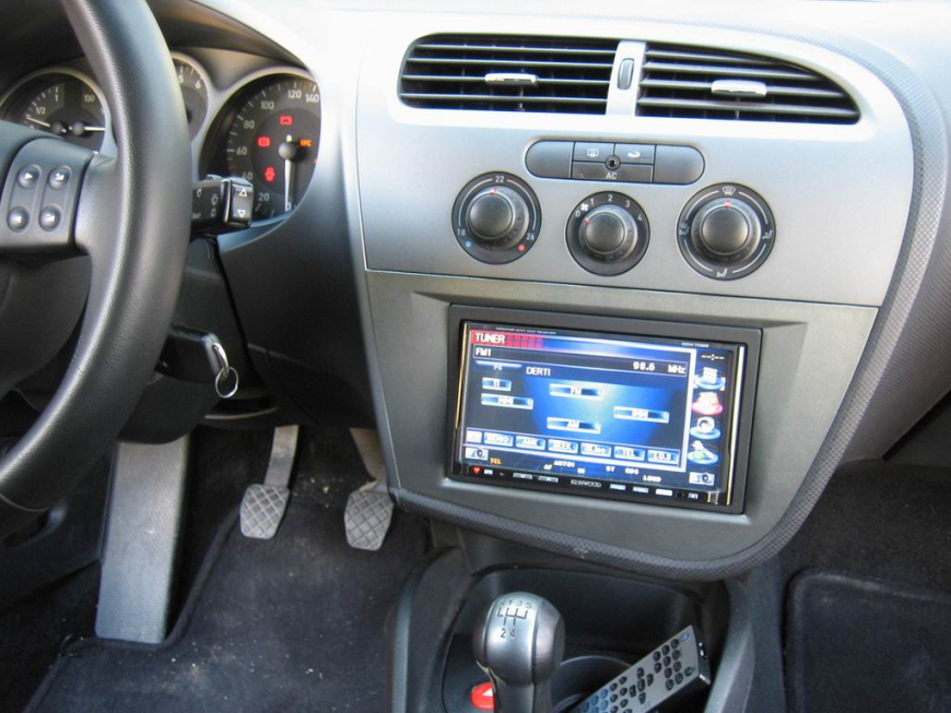 Εγκατάσταση οθόνης 2Din Kenwood σε Seat Leon