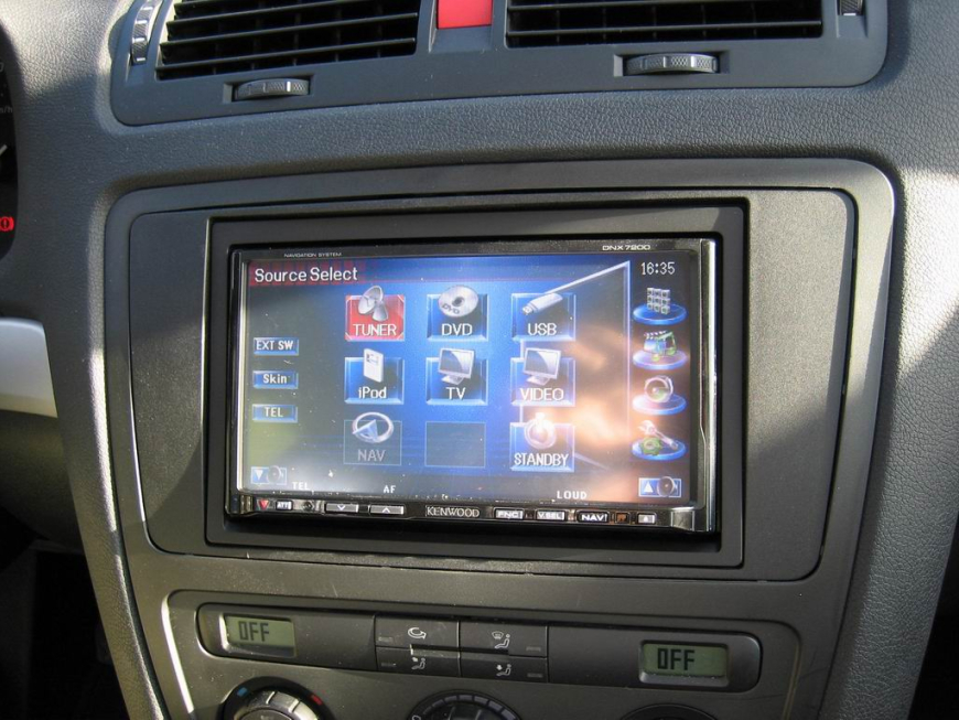 Εγκατάσταση οθόνης 2Din Kenwood σε Skoda Octavia 5 (4x4-FSI) 