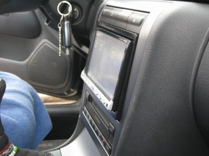 Εγκατάσταση οθόνης 2Din JVC σε Skoda Octavia