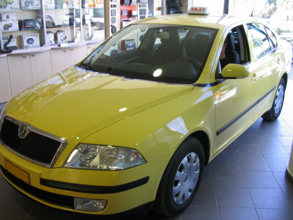 Εγκατάσταση οθόνης 1Din Kenwood σε Skoda Octavia (Taxi)