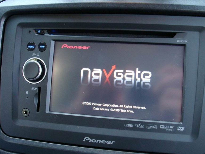 Εγκατάσταση οθόνης 2Din Pioneer σε Skoda Roomster