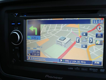 Εγκατάσταση οθόνης 2Din Pioneer σε Skoda Roomster