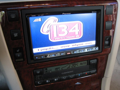 Εγκατάσταση οθόνης 2Din Pioneer σε Skoda Superb