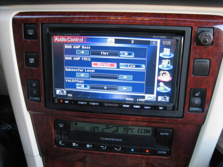 Εγκατάσταση οθόνης 2Din Kenwood σε Skoda Superb