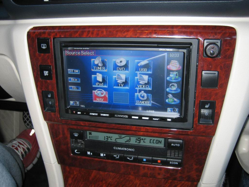 Εγκατάσταση οθόνης 2Din Kenwood σε Skoda Superb