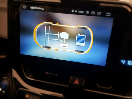 Εγκατάσταση οθόνης Digital IQ με Car Cinema Navigation Android σε Toyota CHR.