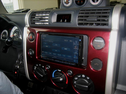 Εγκατάσταση 2Din οθόνης Kenwood σε Toyota FJ Cruiser