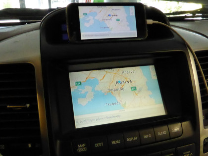 Εγκατάσταση νέας οθόνης σε Toyota Land Cruiser του 2006