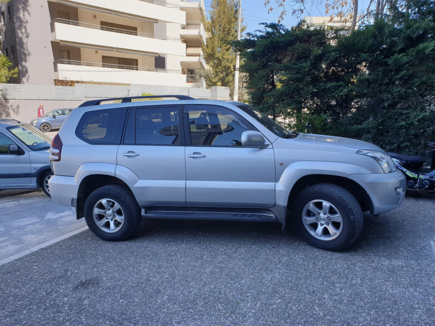 Εγκατάσταση οθόνης Tesla Style σε Toyota Land Cruiser J120